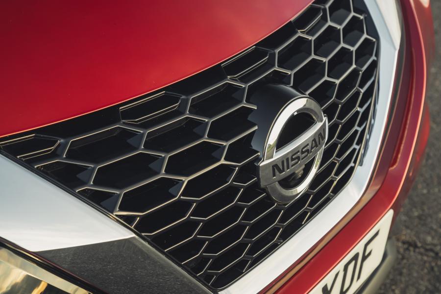 Детали экстерьера Nissan Juke 2019 года  (UK) (фото 4 из 40)